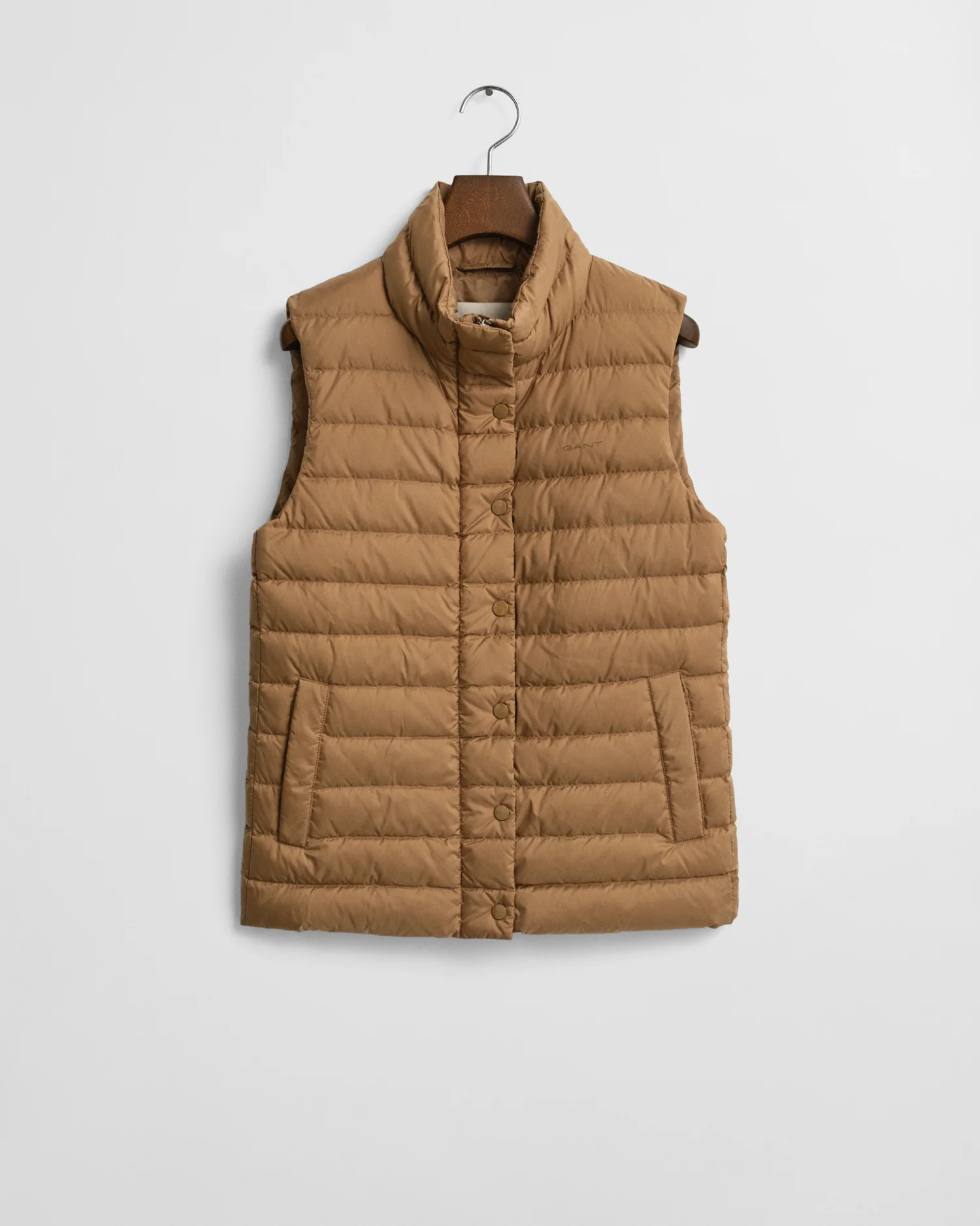 LIGHT DOWN VEST - Image 17