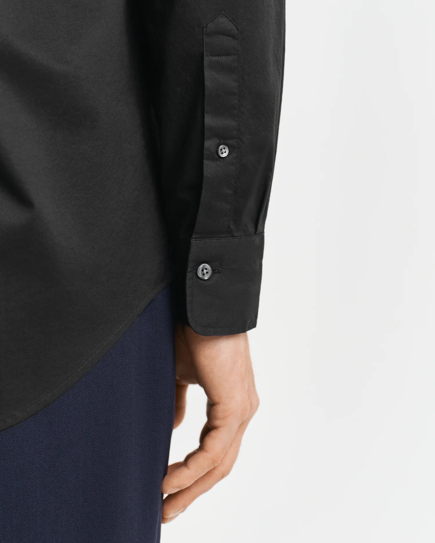 REG CLASSIC POPLIN SHIRT - Image 18