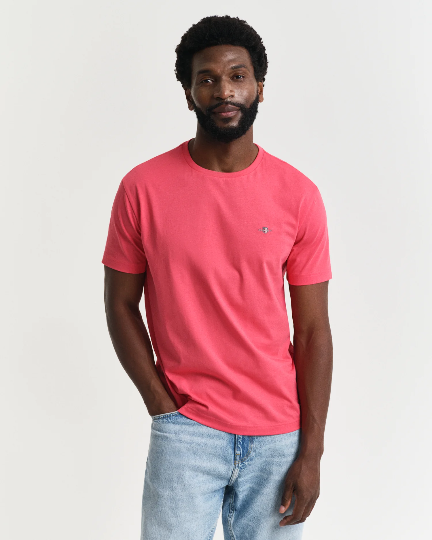 REG SHIELD SS T-SHIRT - Image 16