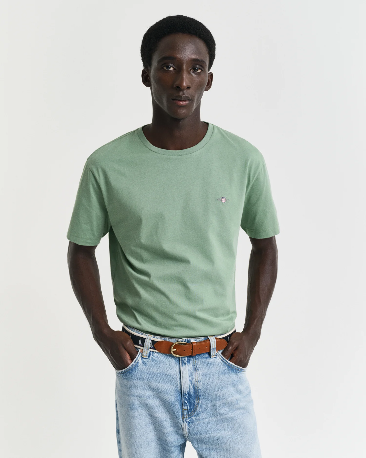 REG SHIELD SS T-SHIRT - Image 38